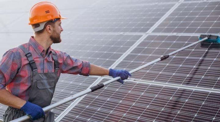Manutenção em sistemas solares
