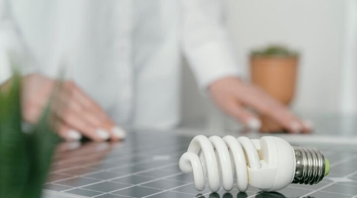 Corrente Reversa na Energia Solar